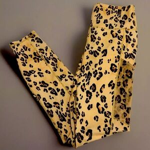 Fabletics On The Go High Waisted Leggings Small Yellow Desert Leopard Pockets S